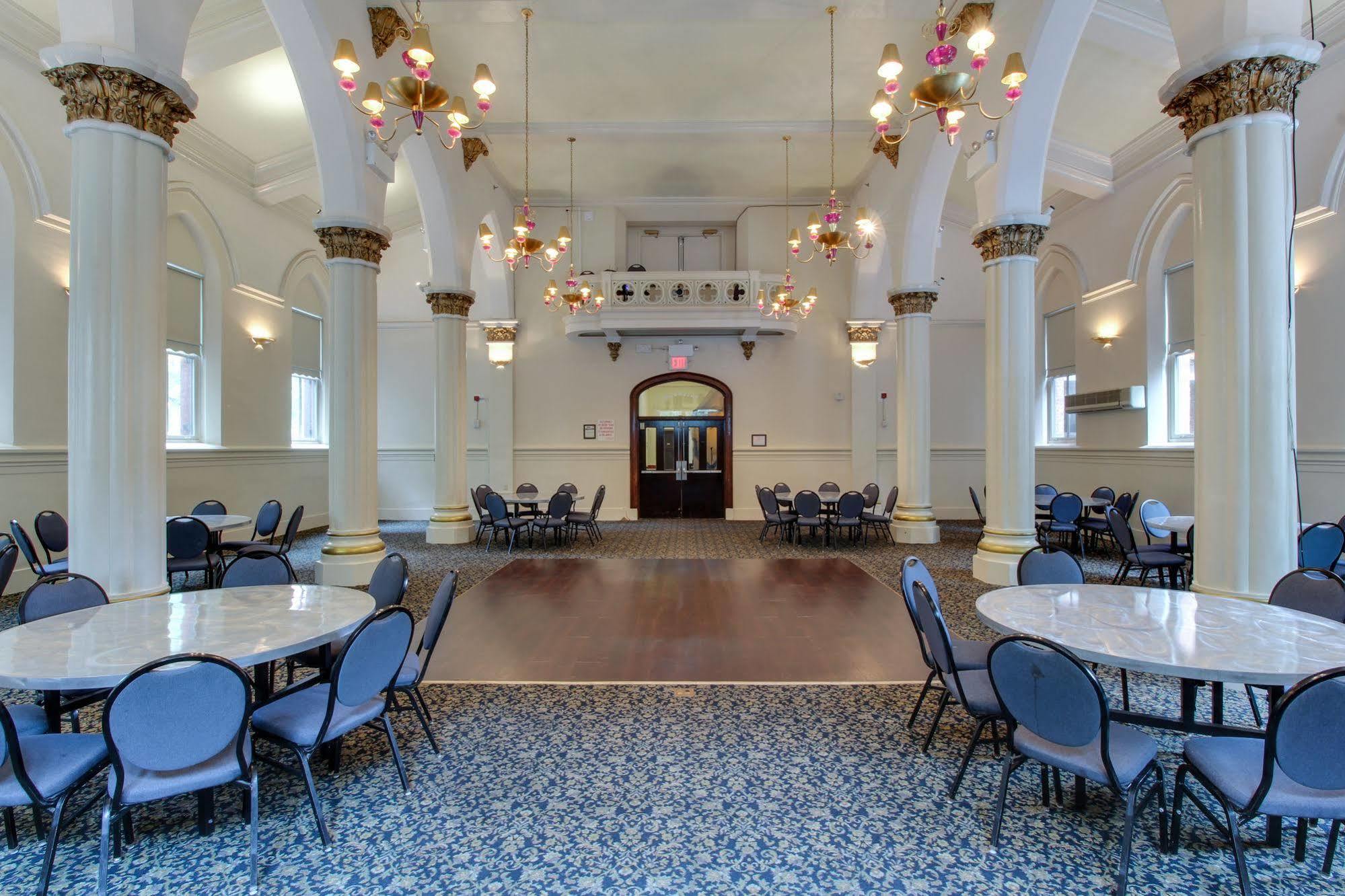Auberge de jeunesse Hi City 3*
