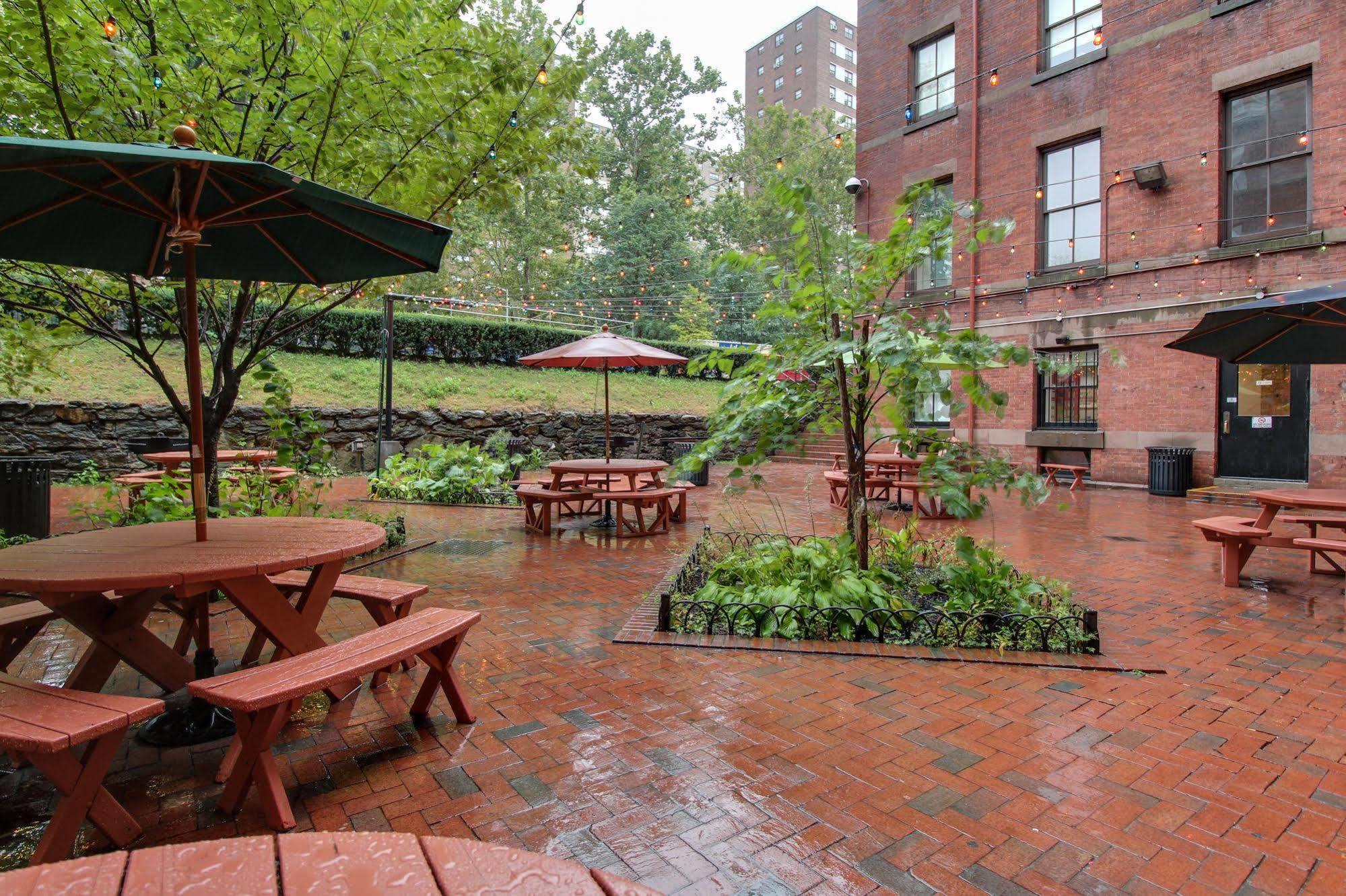 Hostel Hi Nyc *